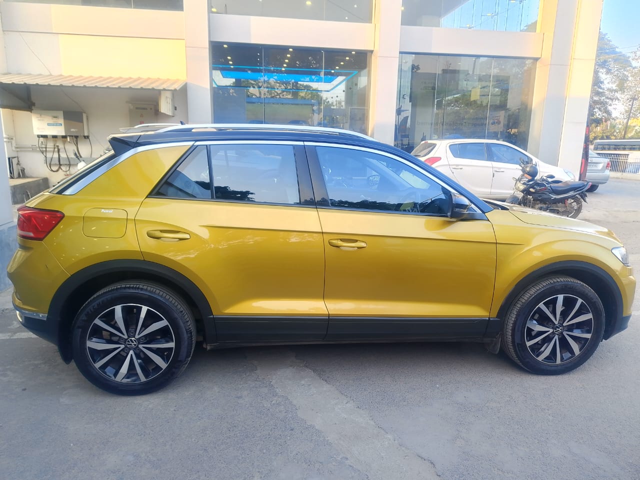 Volkswagen T-roc(2021-2021) 1.5 Tsi